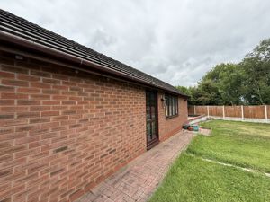 Photo 20- click for photo gallery